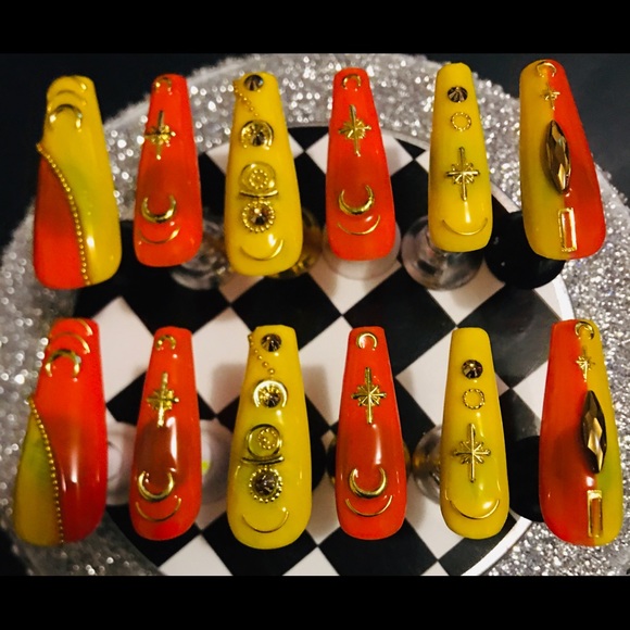 👸🏾Queen Mandarin Sun ☀️ Press On Nails - Picture 4 of 10